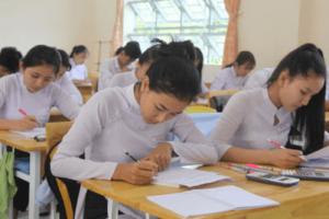 Bộ GD-ĐT công bố chi tiết nội dung giảm tải chương trình cho học sinh các cấp
